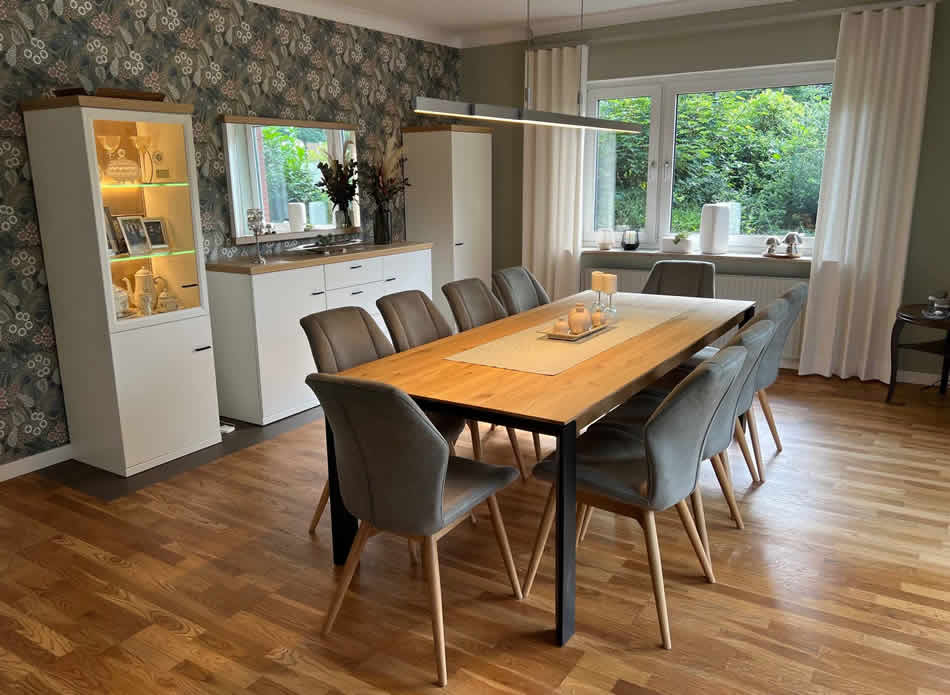 Modernes Esszimmer dank Wohnraumberatung